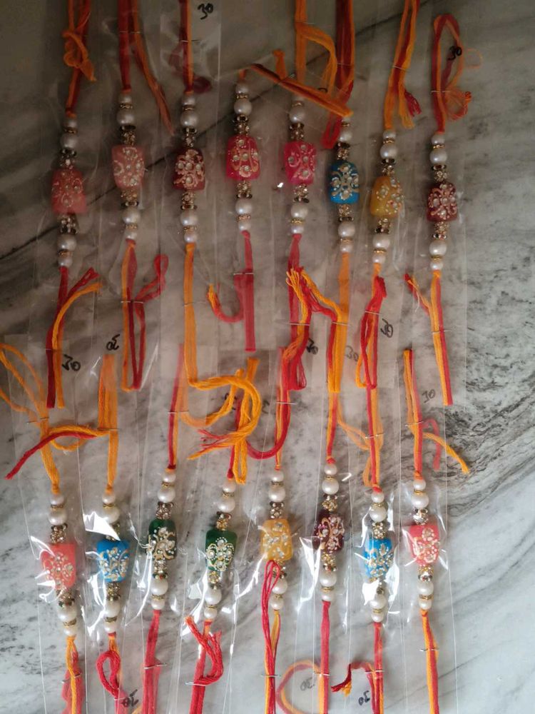 Bhai Rakhi - 16 Piece