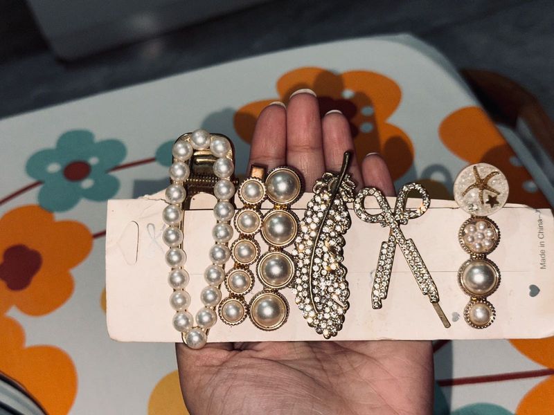 Pearl Hair Clip Set