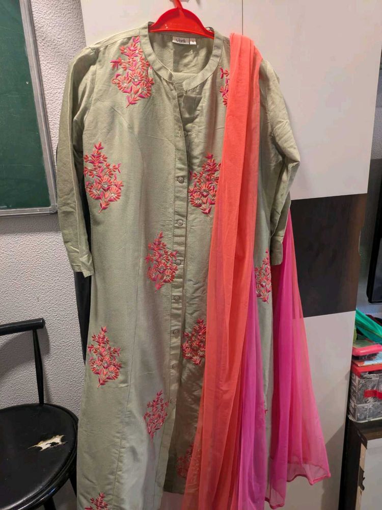 Embroidered Kurti with Dupatta And Pant