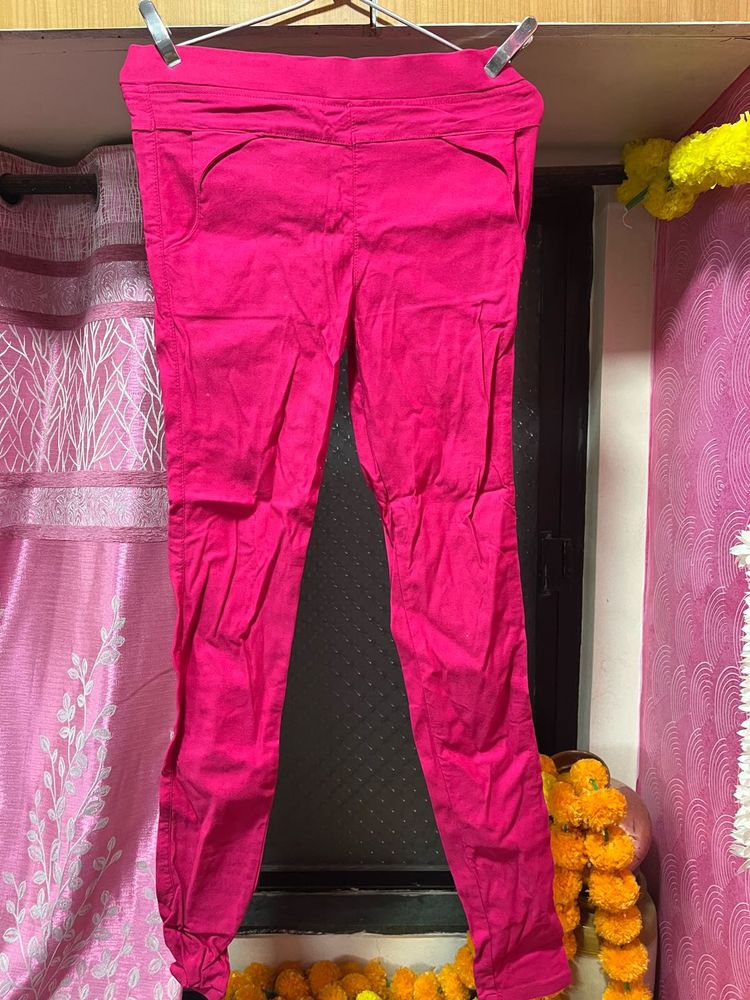 Beautiful Fluorescent Pink Jegging for active wear