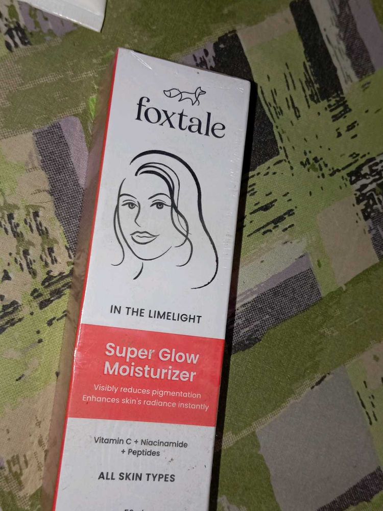 Foxtale Super Glow Moisturizer