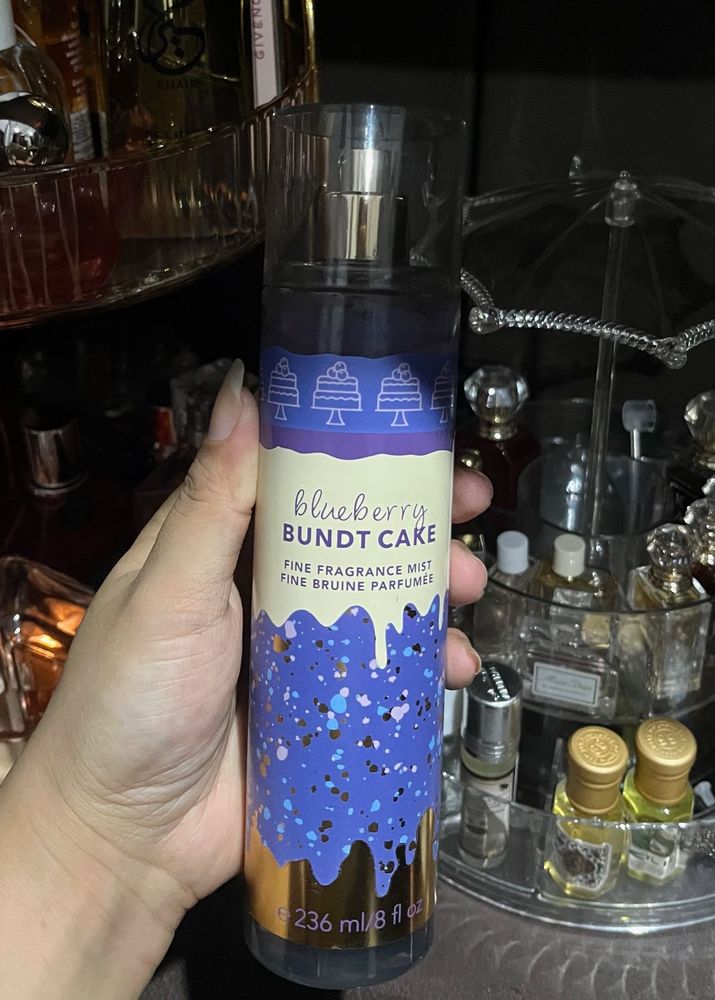 Bath &amp; Body Works Blueberry Bundt Cake