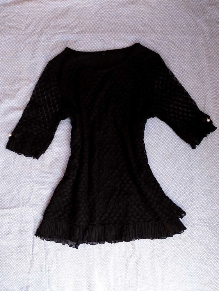 Black polka dot textured Top