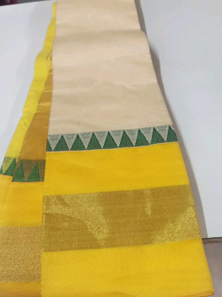 Kerala Kasavu Saree