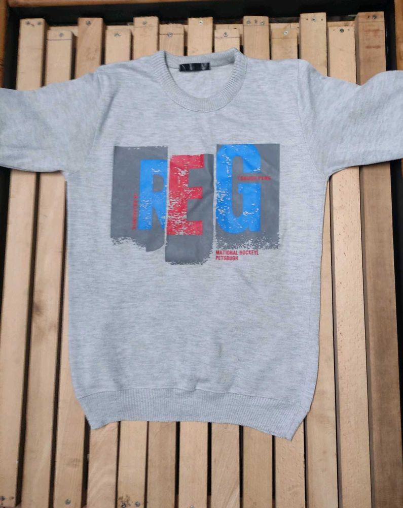 Stylish Grey Sweatshirt
