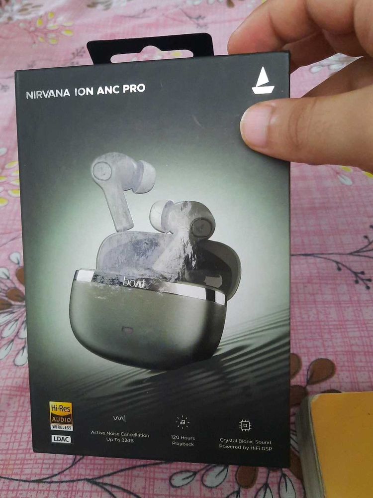 Headphones Nirvana Ion Anc Pro