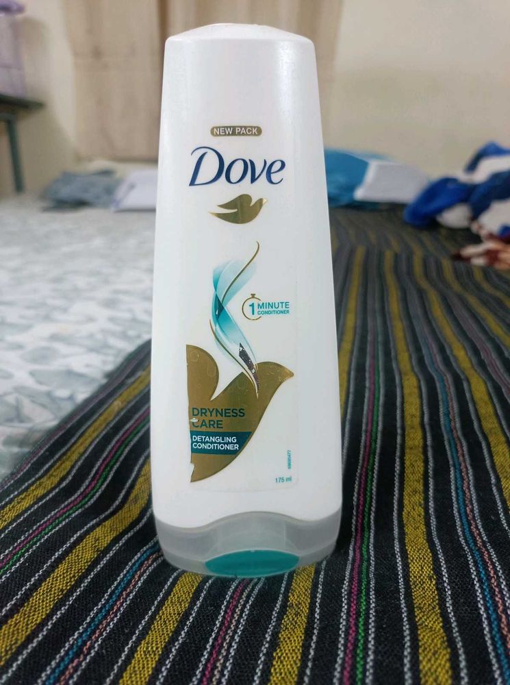 Dove Detangle Conditioner