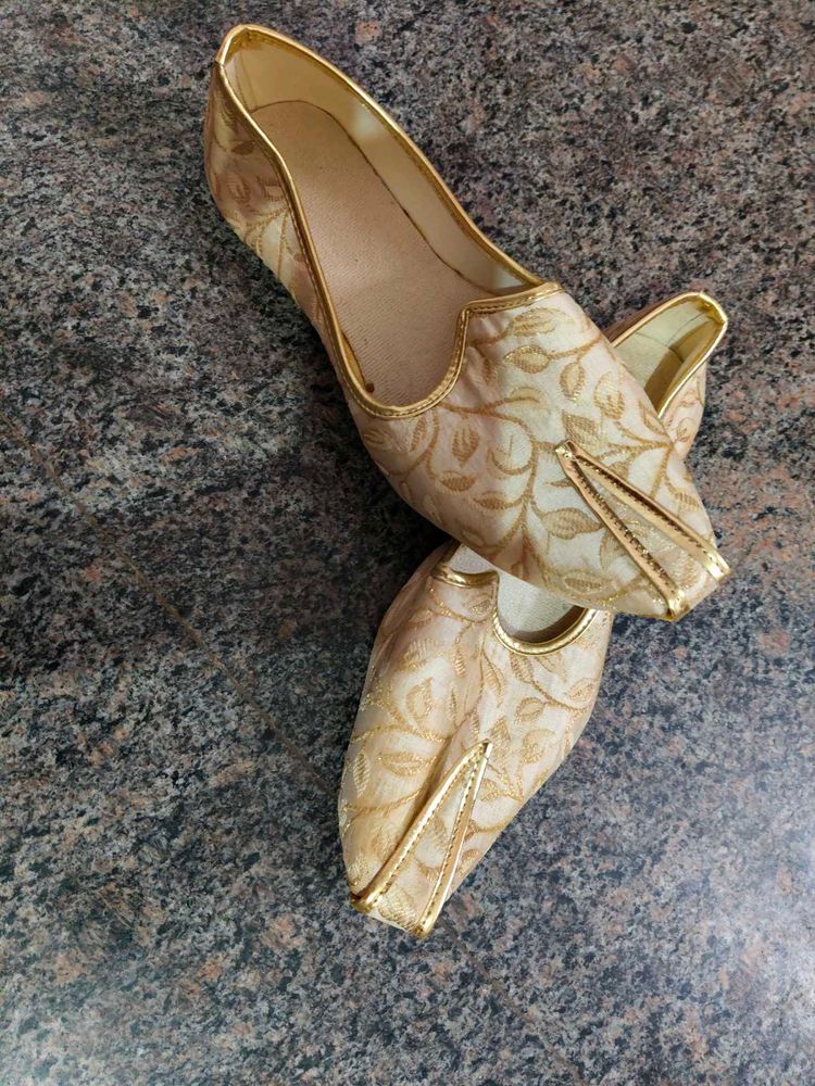 Men Shoe