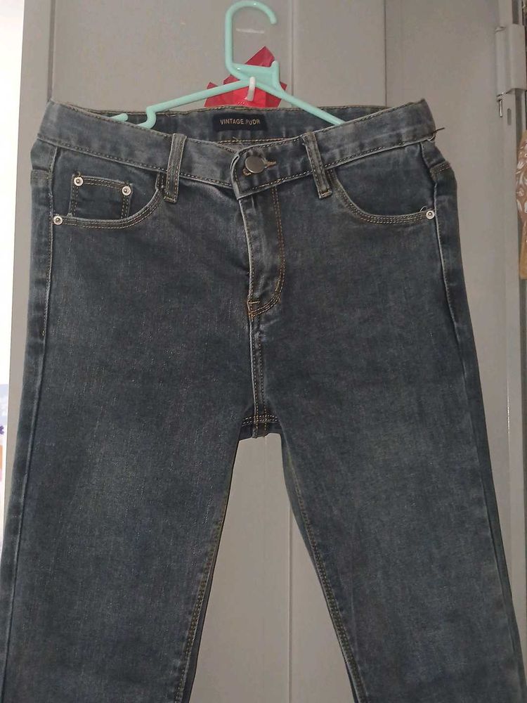 COMBO OF Vintage Wash Jeans AND KNEE PANT