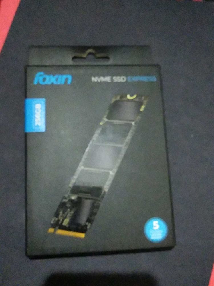 Foxin NVMe SSD Express 256GB.