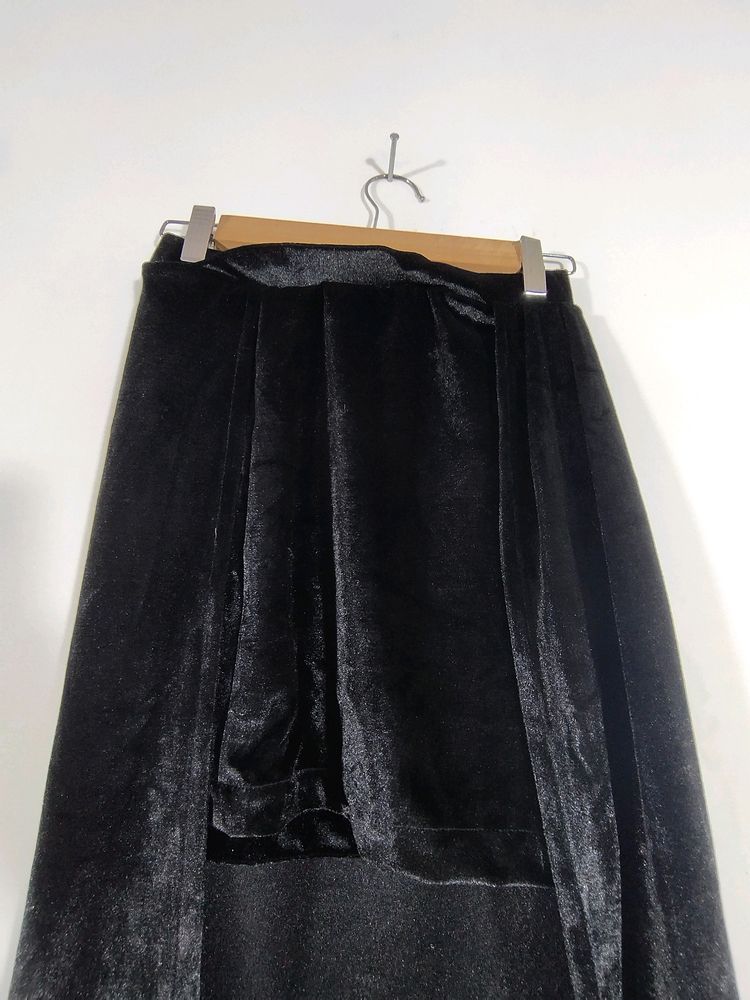 Black Skirt (Women&#39;s)
