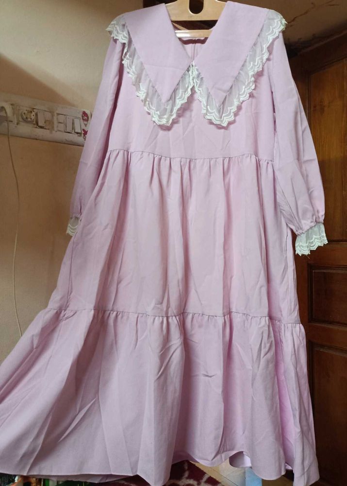 PINK TIERED DRESS WITH LACE COLLAR