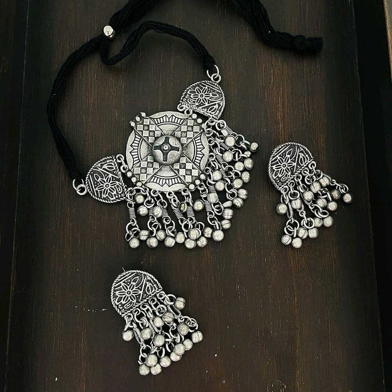 Oxidized Silver Necklace &amp; Earrings