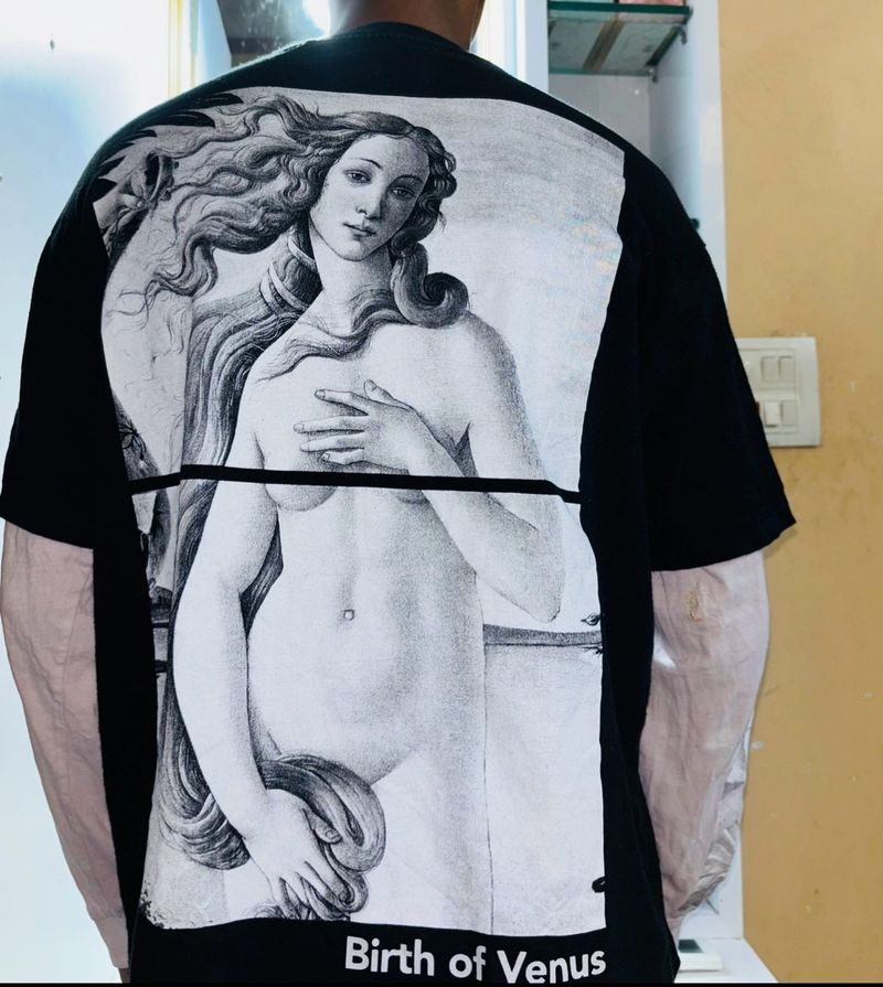 PULL&amp;BEAR :- BIRTH OF VENUS T-SHIRT FULLY PRINTED