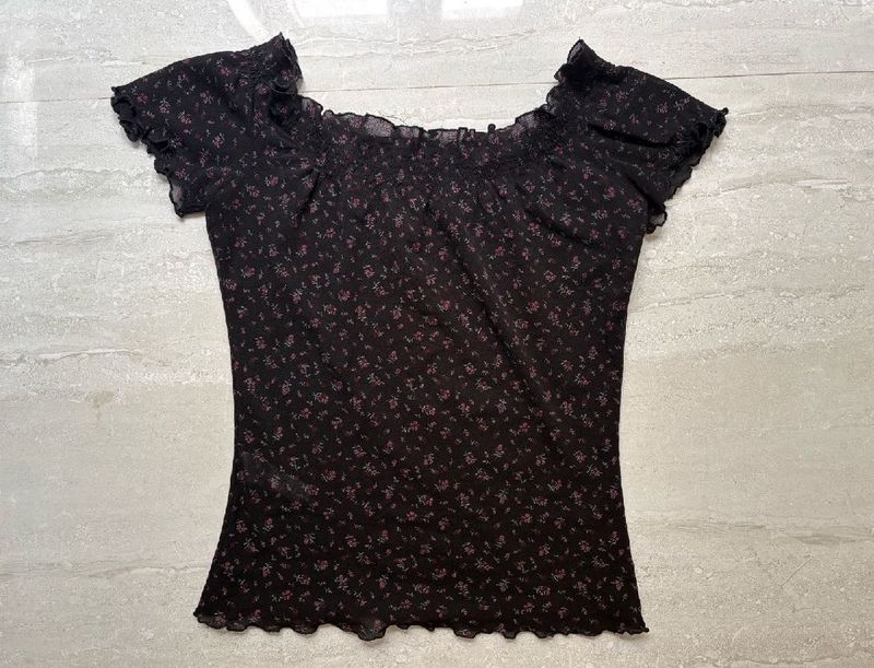 Thin floral top