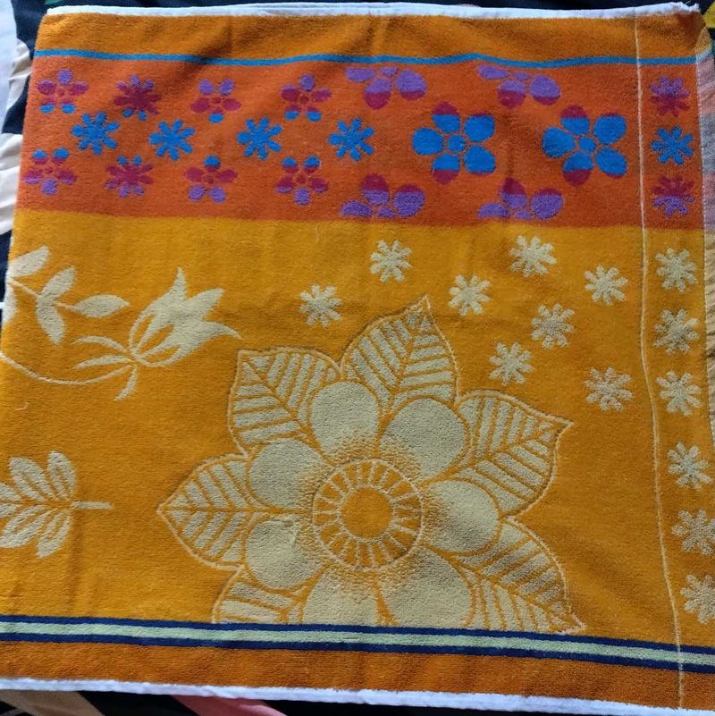 Vintage Floral Towel