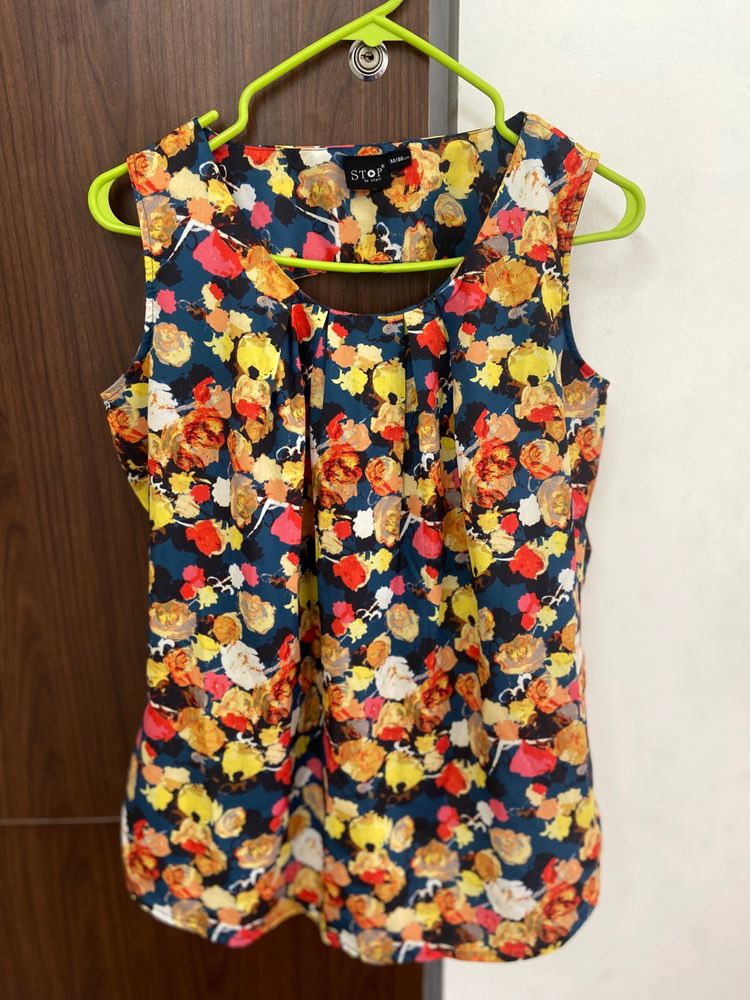 Floral Top with Cutout