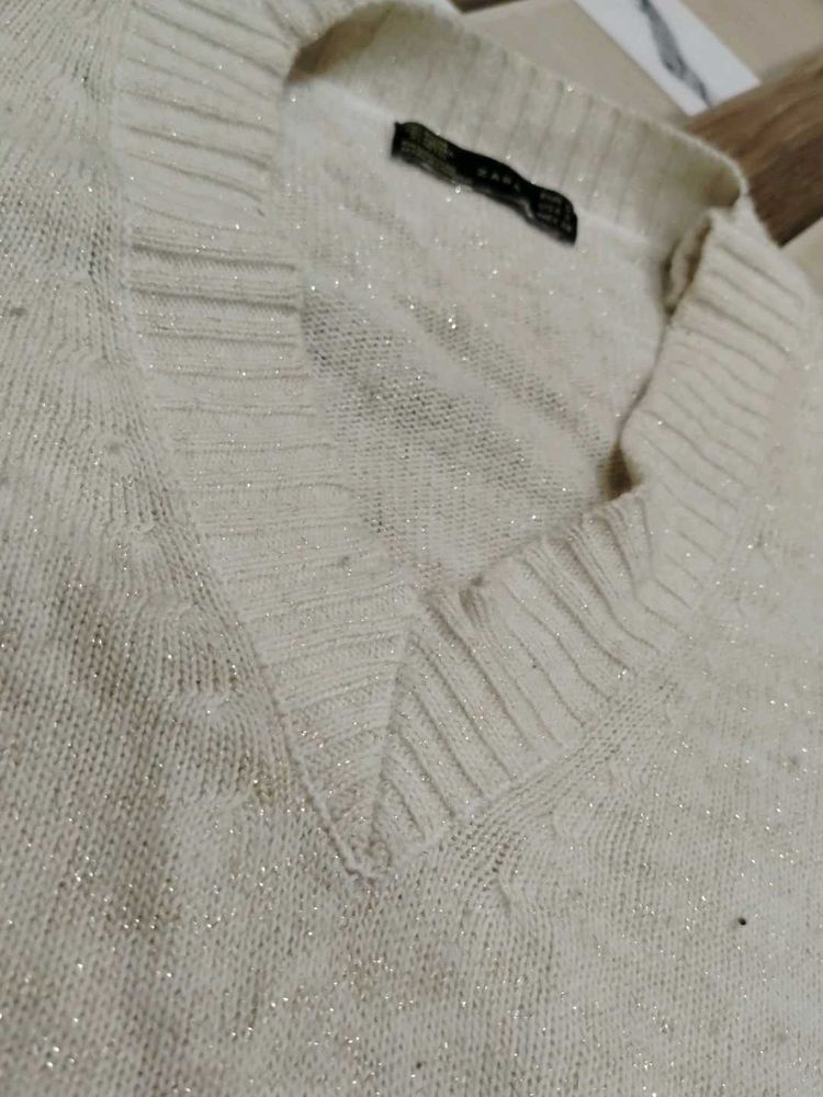 Zara Knit V-Neck Sweater