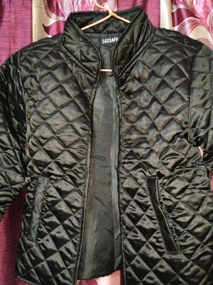 This jacket doesn't fit me Anymore.