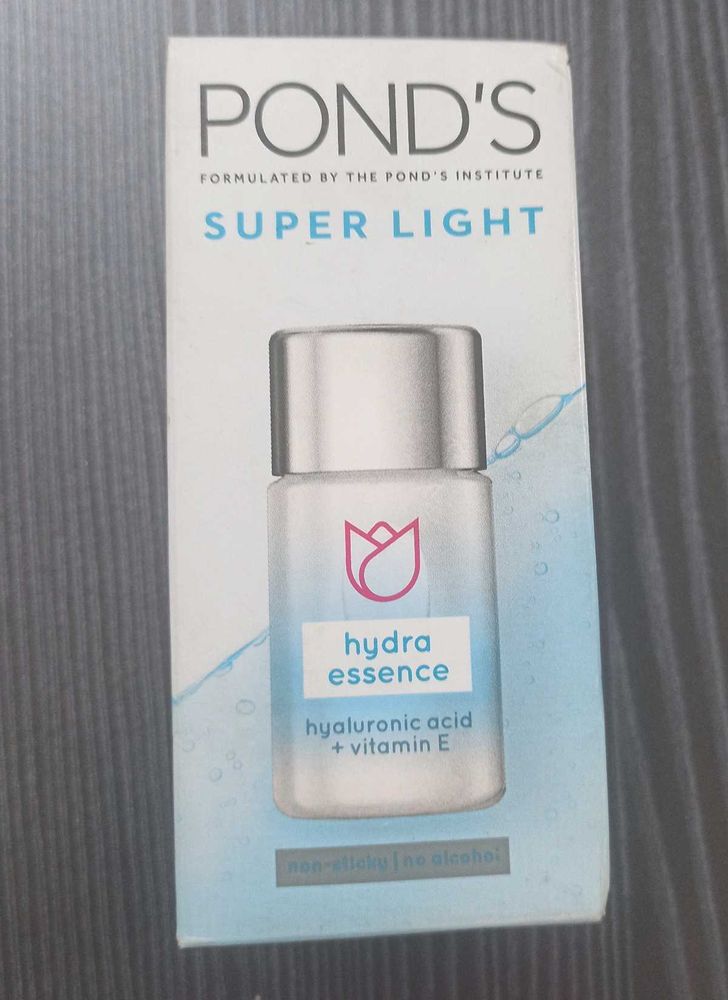 Ponds Super Light Hydra Essence