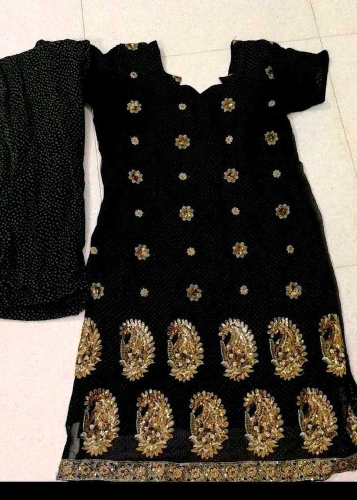 Beautiful 🌺 3 Combo Dresses For Fat People