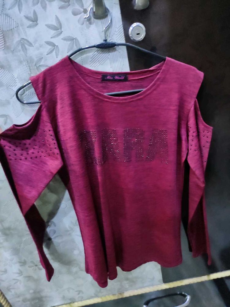 Maroon Cold Shoulder Top