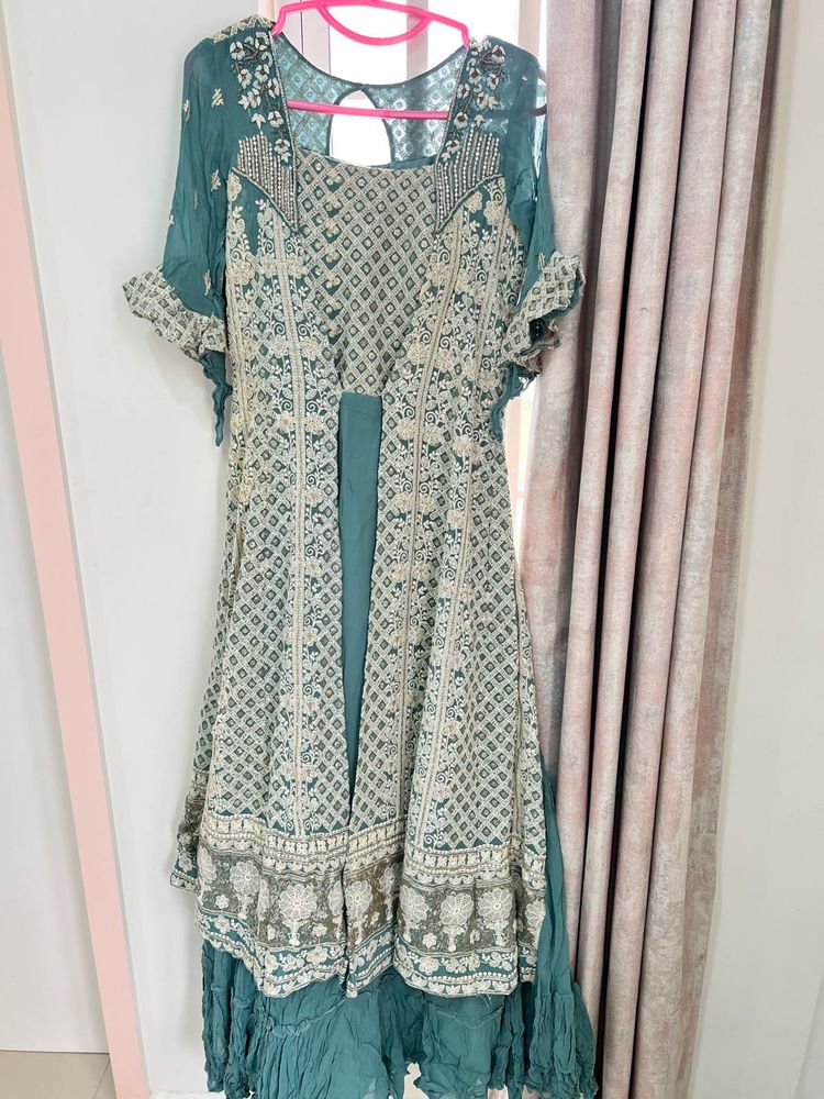 Lakhnavi Gown