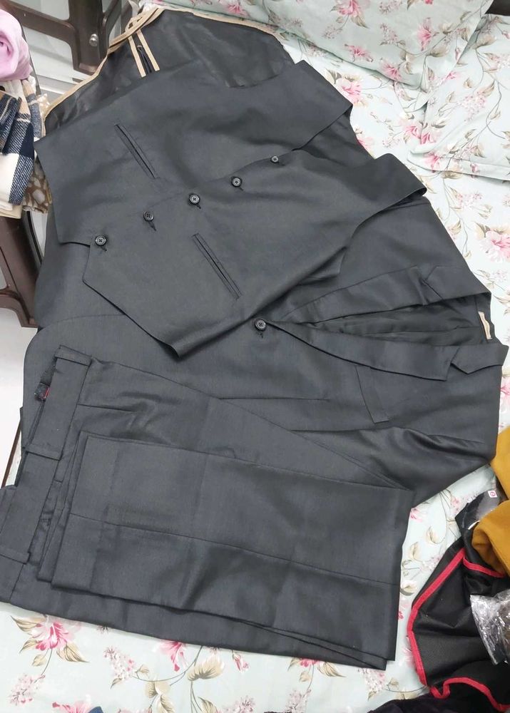 Elegant Charcoal Suit