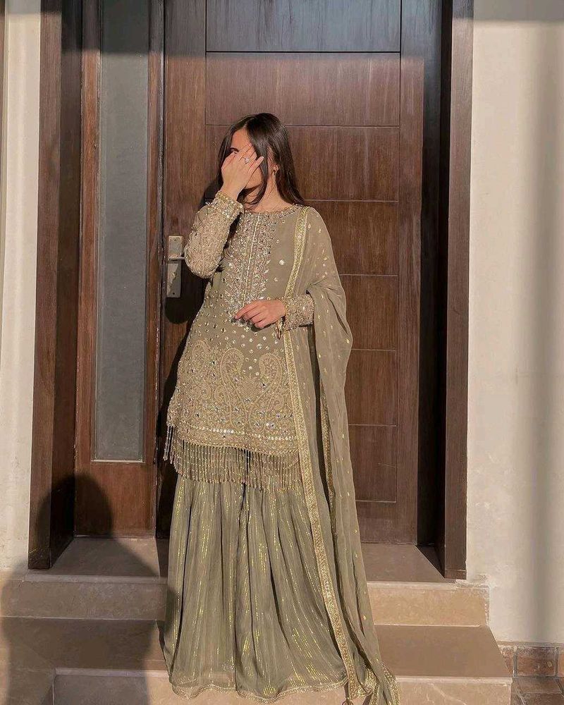 New Standard Beautiful Pakistani Garara Dress Inpo
