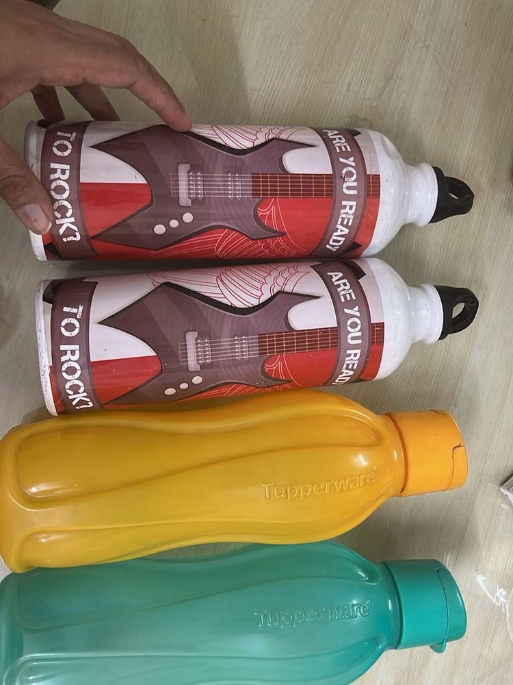 Water Bottles Set