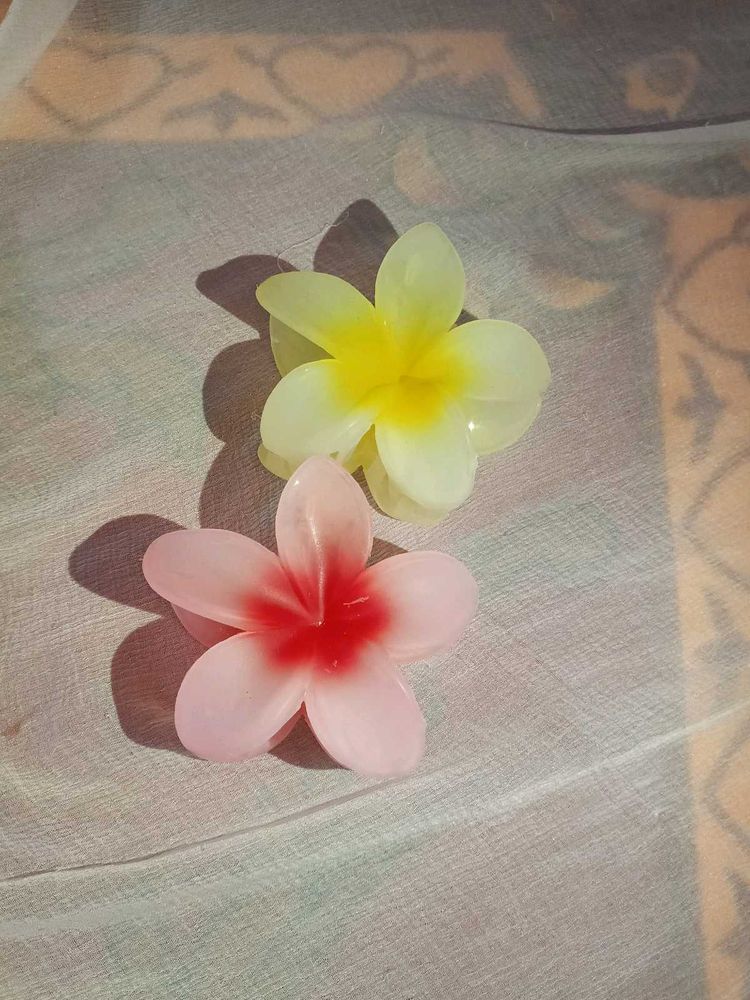 Flower Hair Claw Clips
