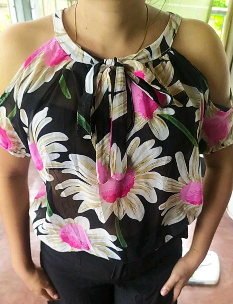 Floral Cold Shoulder Top