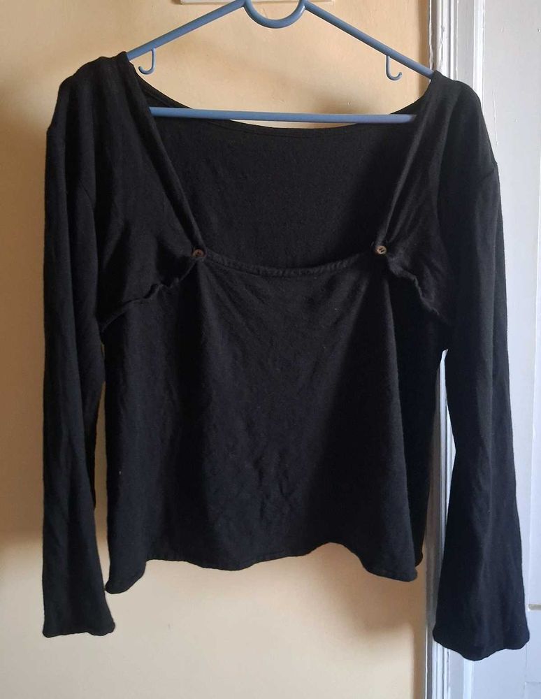 Black Long Sleeve Top