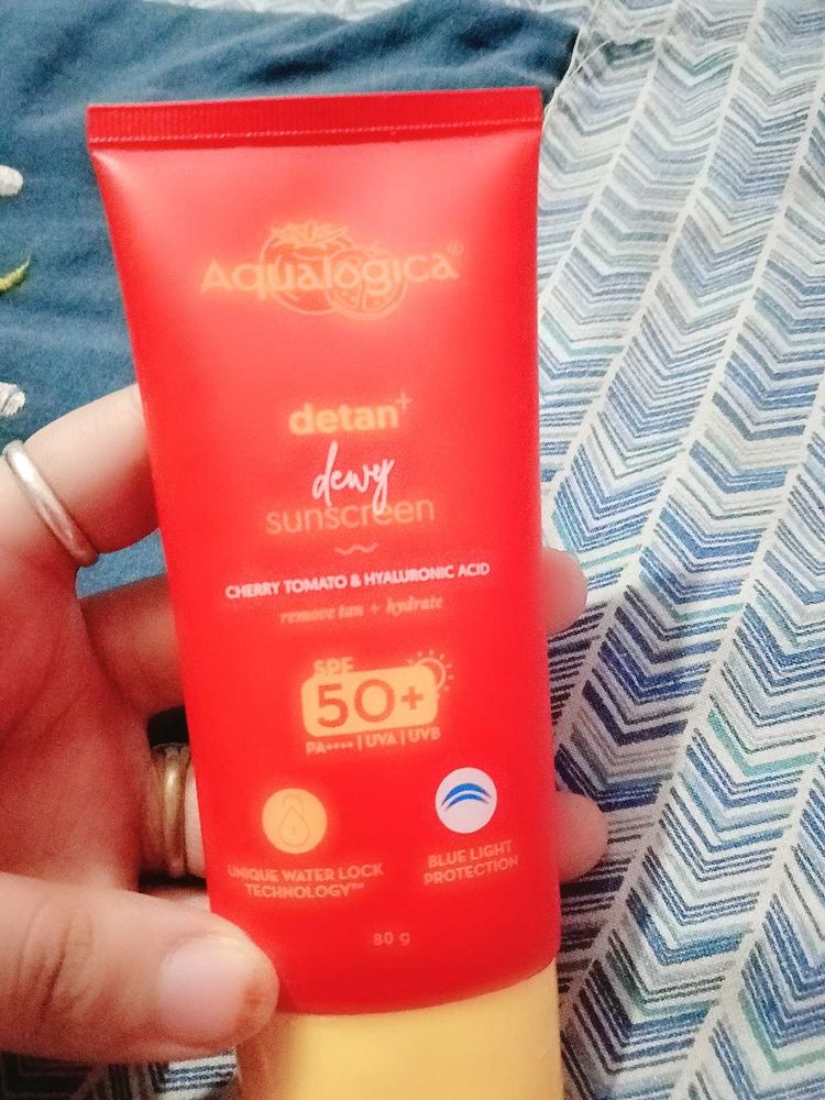 Aqualogica Detan+ Dewy Sunscreen SPF 50+