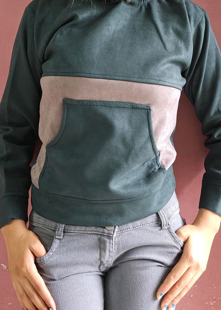 Hoodie FOR Winters With FURR ON NECK