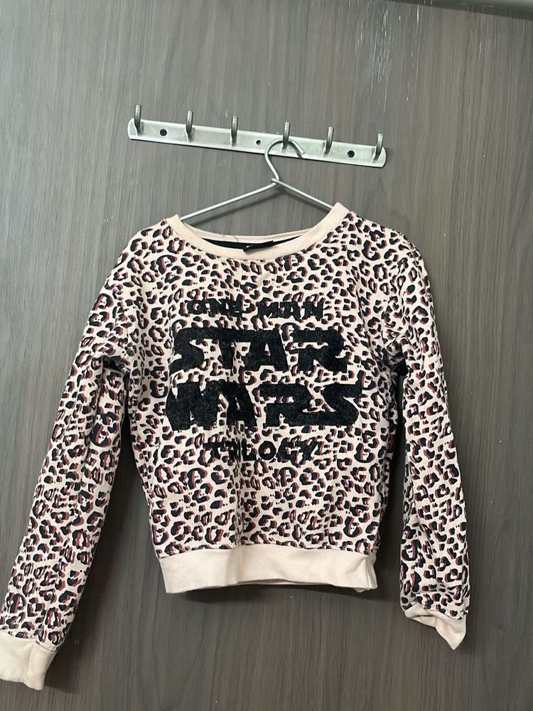 Girls&#39; Star Wars Sweatshirt for 3-5 yr old