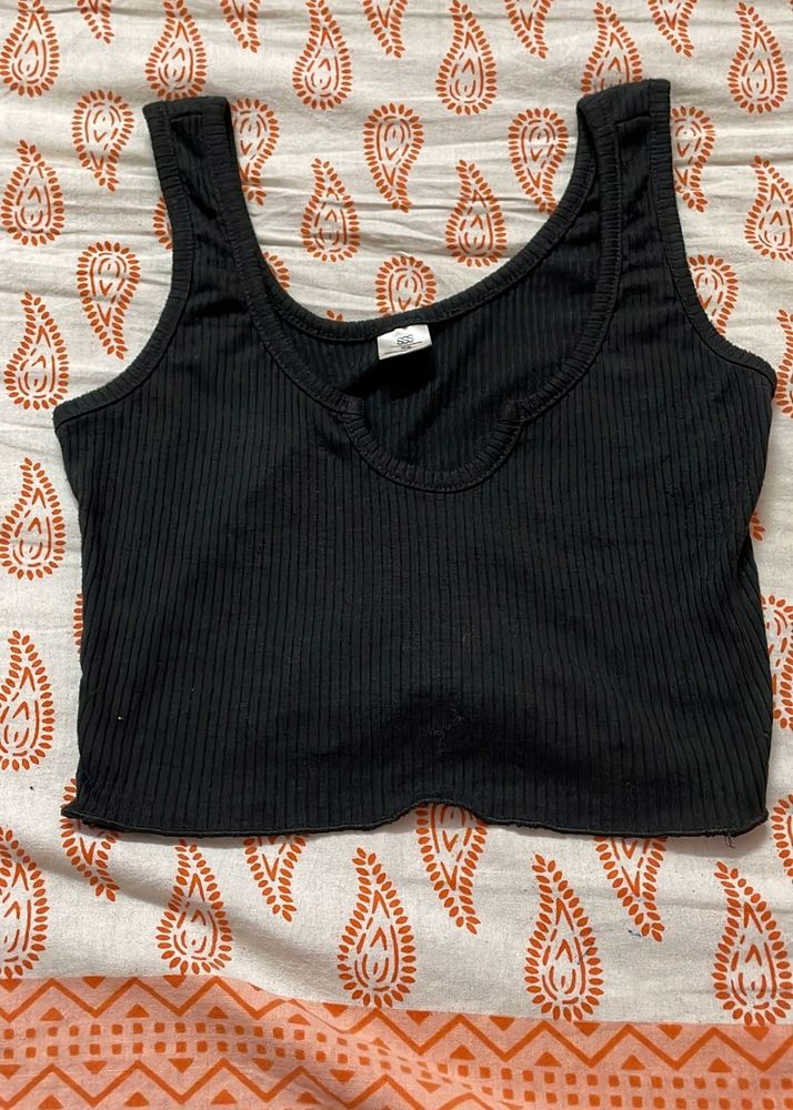 SSS Crop Top In Black Colour