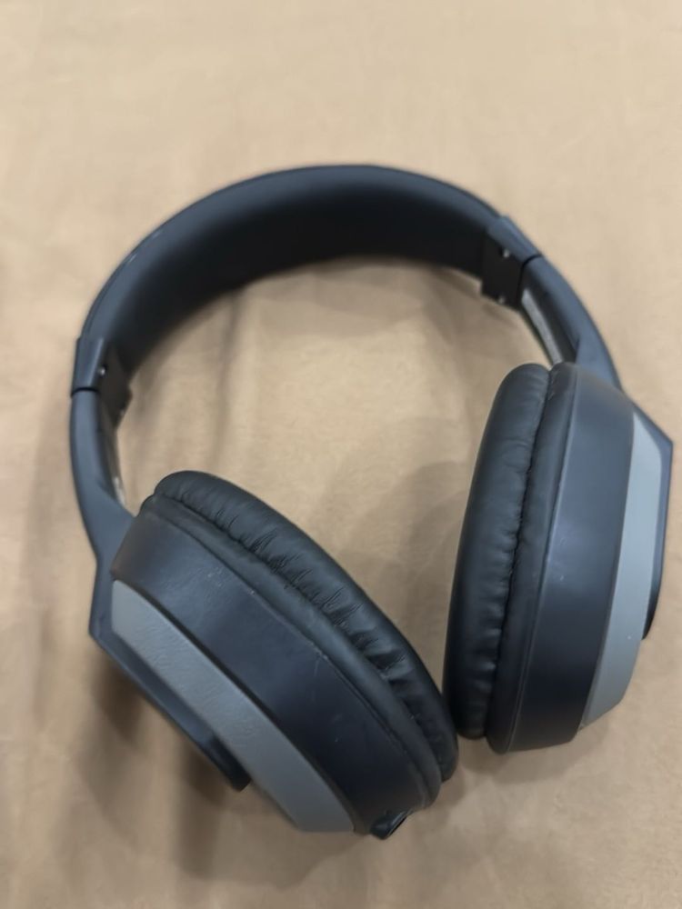 Wireless Headphones Plus Wired Headphone