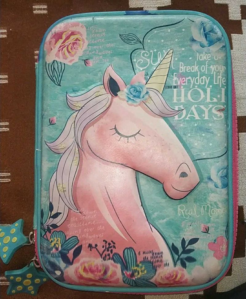 Floral unicorn 🦄 Pencil Case