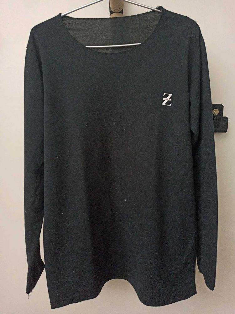 Men's Black Long Sleeve Top