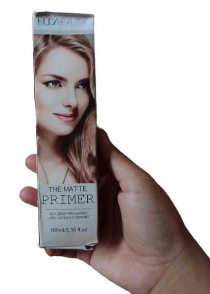 Huda Beauty Matte Primer