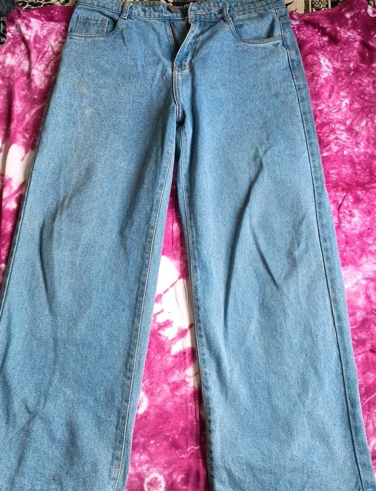 Wide Leg Light Wash Jeans