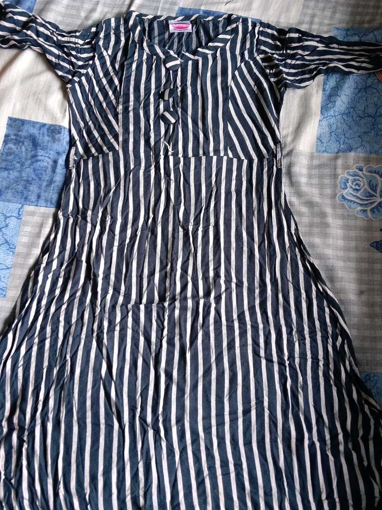 BLUE LINEN DRESS