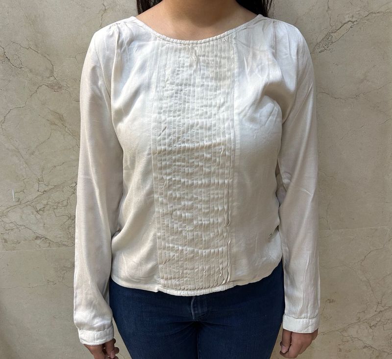 Elegant White Long Sleeve Top