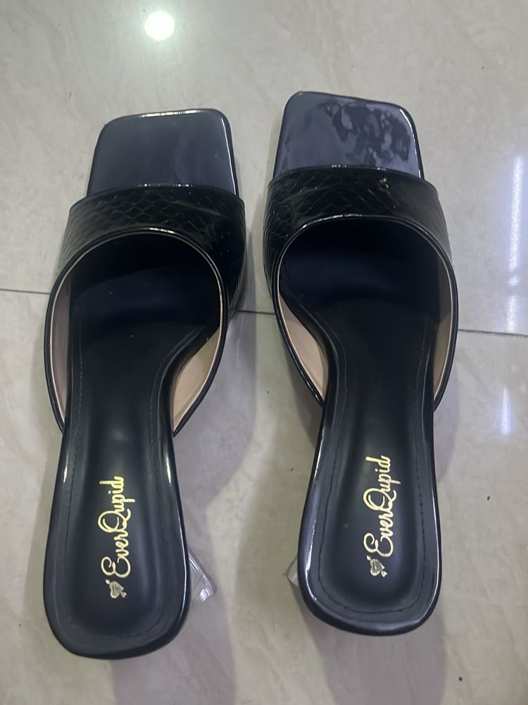 Women Black Heels