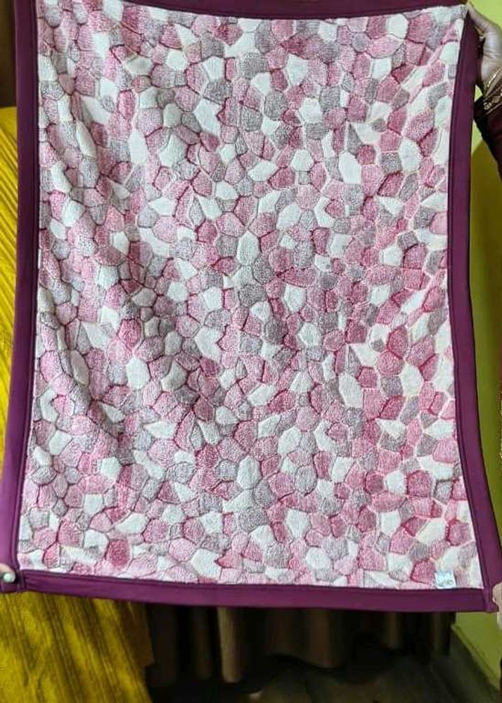 Very Warm n So Soft Blanket for Little Children