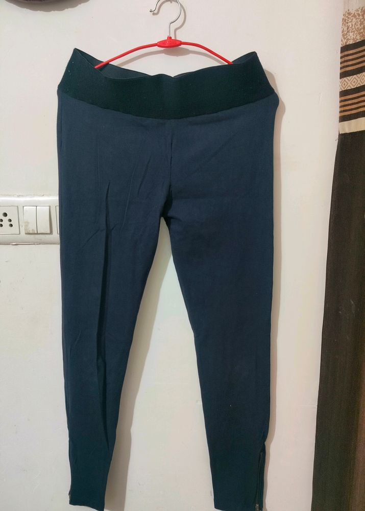 Stretchable Fitt Jeg