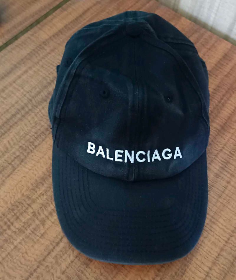 Balenciaga Authentic Cap