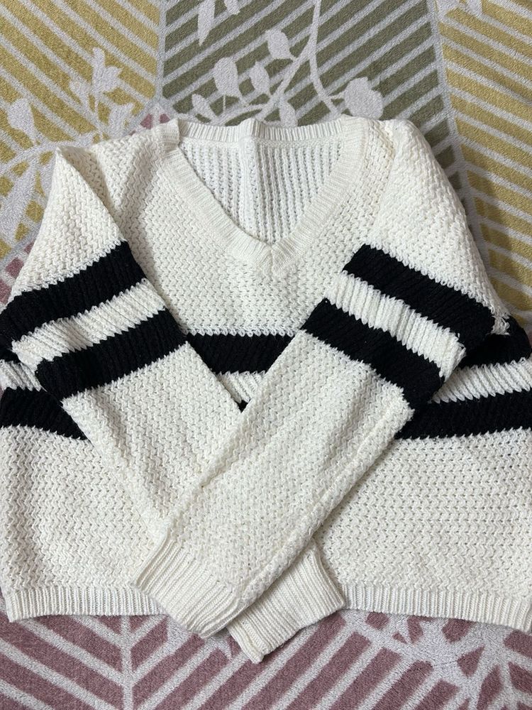 Striped Knit Sweater + free gift