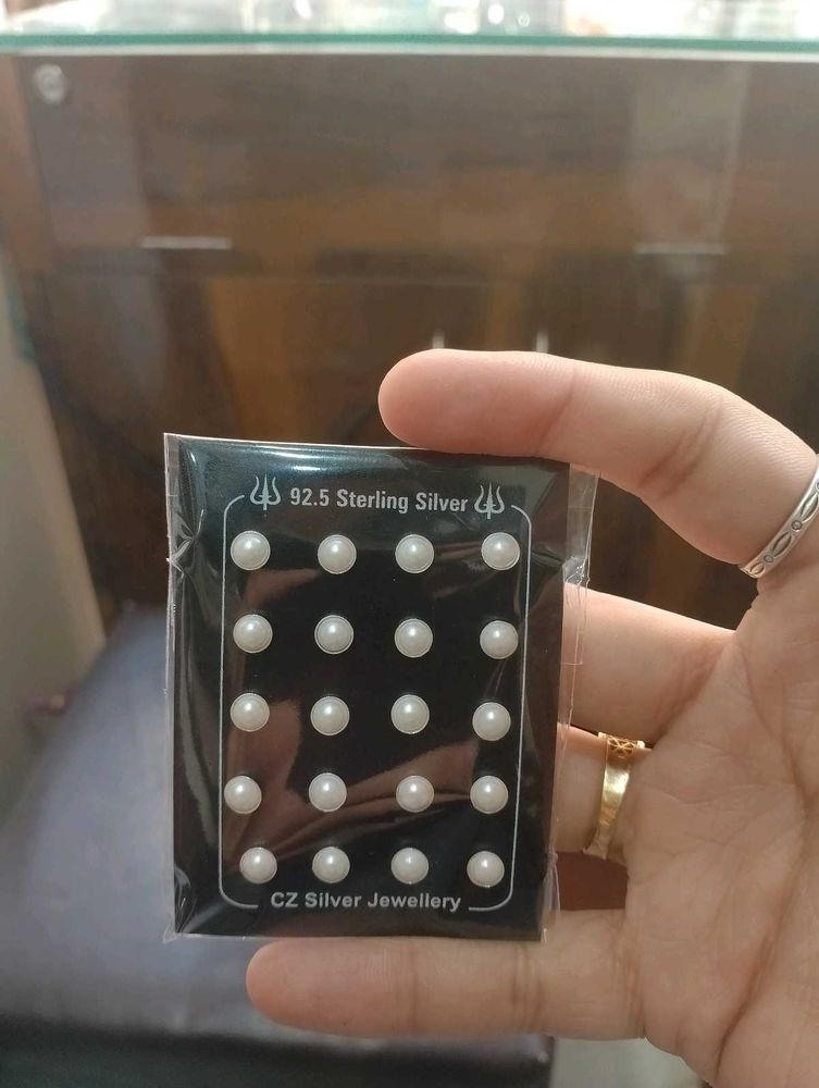 Pearl Stud Earrings - Sterling Silver ( pair)